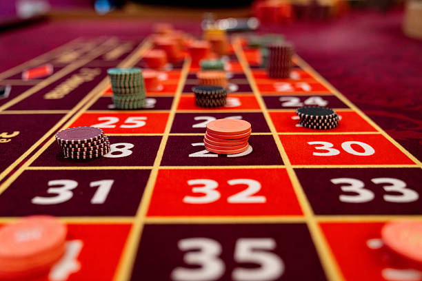 Live roulette betting interface with table limits and payout display